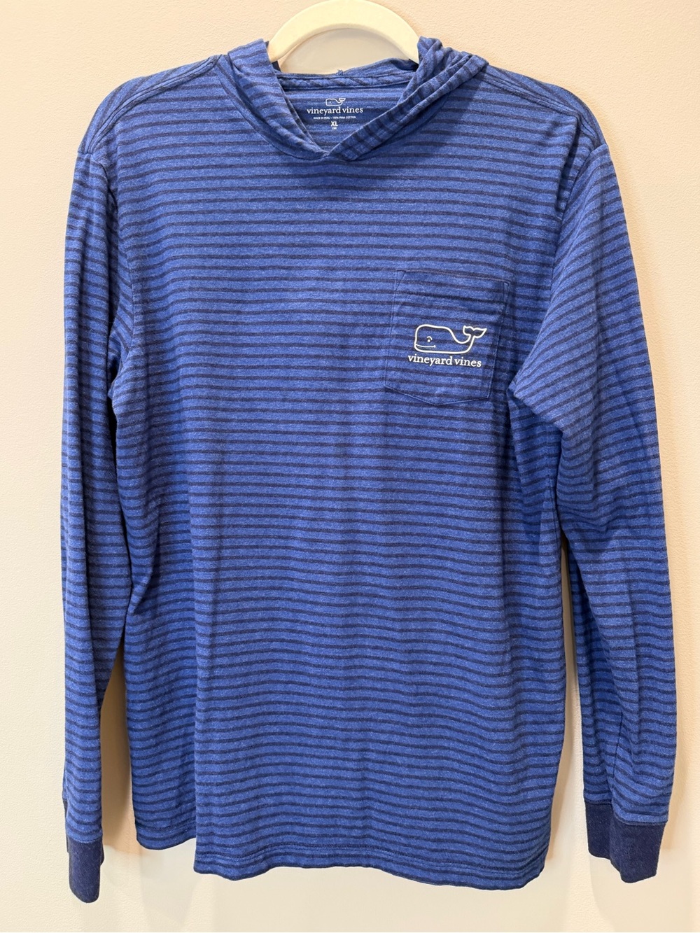 Vineyard Vines Boys XL (18) Blue Striped Whale Hoodie